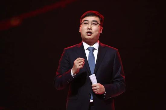 滴滴创始人程维：为什么年轻时 要选难走的路？_手机新浪网