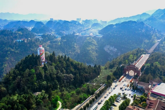 仁怀市国酒门俯瞰图(仁怀融媒体中心提供)