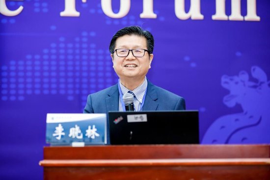 李晓林作东旨演讲