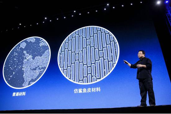 “首席忽悠官”罗永浩“卖艺”还债