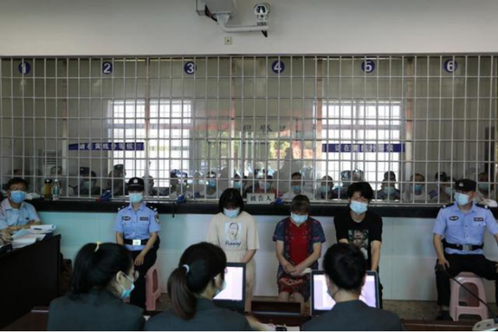 扫黑办收到富二代悔过书：我赌输了家里的六千万