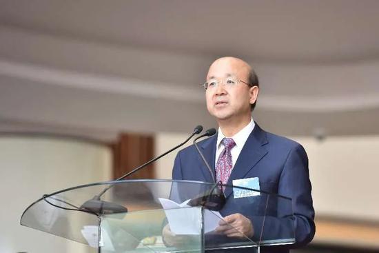 外交部部长助理刘显法履新澳门 曾任中石油石化院院长等职