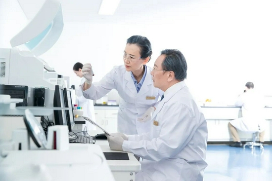 半月谈评论为创新松绑科研人员需要充分的工作自主权