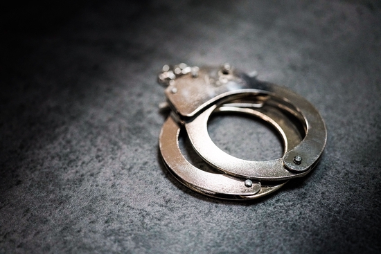 卸任徽商银行董事长5年后李宏鸣被查，该行已有三任前董事长“落马”