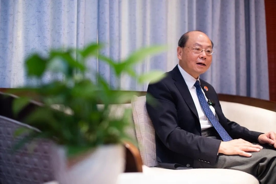 经安访谈录曾伟雄秉持三仆意识从细节入手办好第二届大会