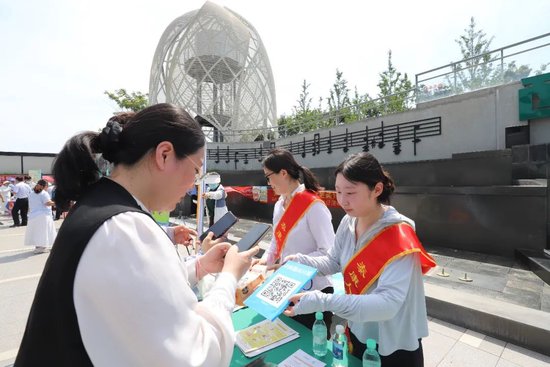 泰康人寿江苏分公司开展“消保趣味问答”