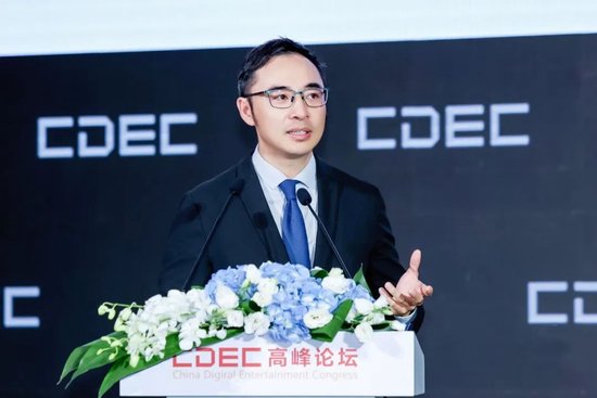 完美世界集团高级副总裁、总编辑 伊迪