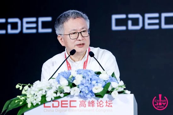 中国音像与数字出版协会常务副理事长兼秘书长 &nbsp;敖然
