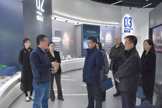 进出口银行董事长陈怀宇赴陕西省调研