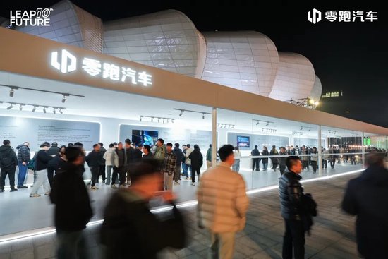 一家不做“风口猪”的车企，如何逆袭改命？