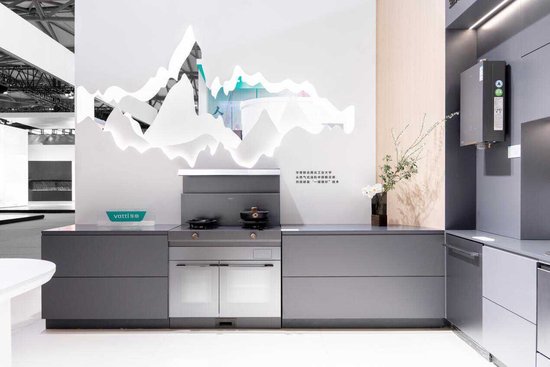 好看视频:大众e通卡-“卖产品”到“经营用户”，华帝“终端焕新计划”以服务闭环打造品牌核心竞争力