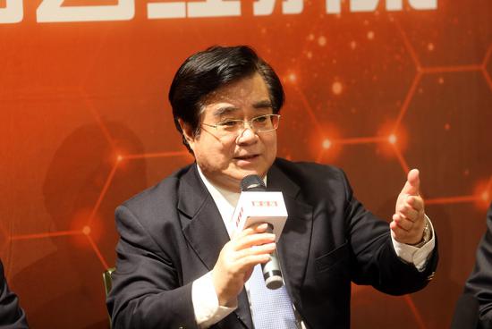 周延礼：建议尽快激活“休眠”的医疗数据 促进医疗保险发展