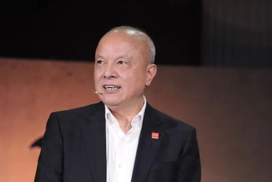 卢迈《金融时报》撰文：我从美国学到很多 但当今的美国令人失望