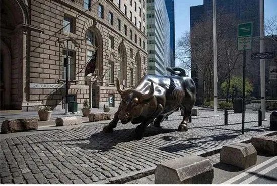 阳光下的阴影：私募基金的“消失术”