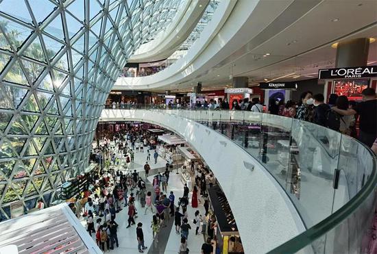 春节实探海南免税店：奢侈品依旧排长队 新店入局竞争更激烈