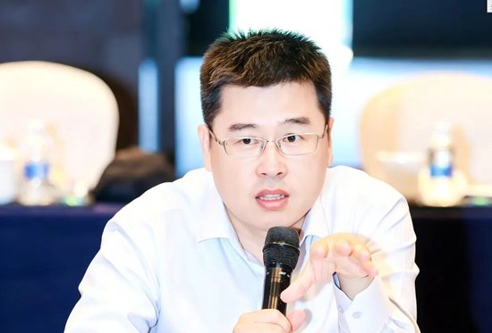 中再产险总经理助理 逄博