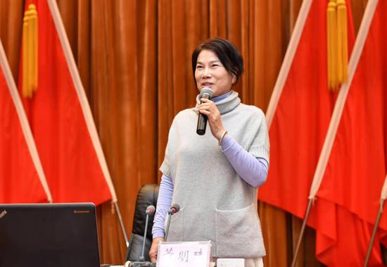 两会进行时！企业家提案聚焦5G、新能源、新基建