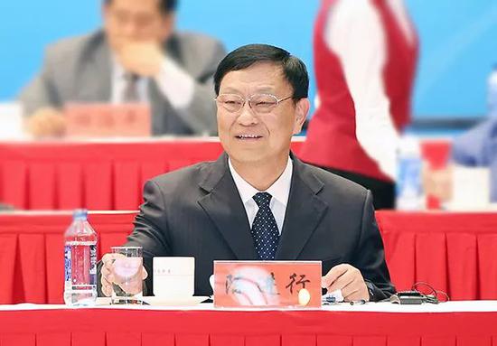 路华集团董事长_路华之夜(华东)锂电研讨会在无锡盛大召开!(2)