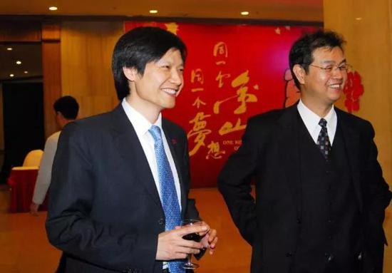 求伯君与雷军两代传奇程序员