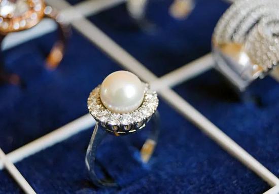 研发投入占比仅0.01% 初入资本市场曼卡龙营收已现退步