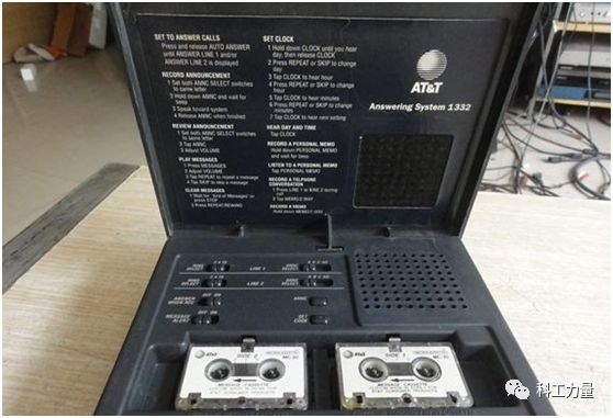  AT T电话答录机