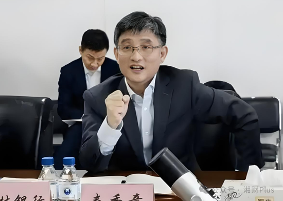 △吉林银行董事长秦季章。