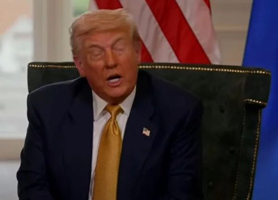 当地时间7月27日，特朗普“提点”冯德莱恩，欧洲别建风车了。