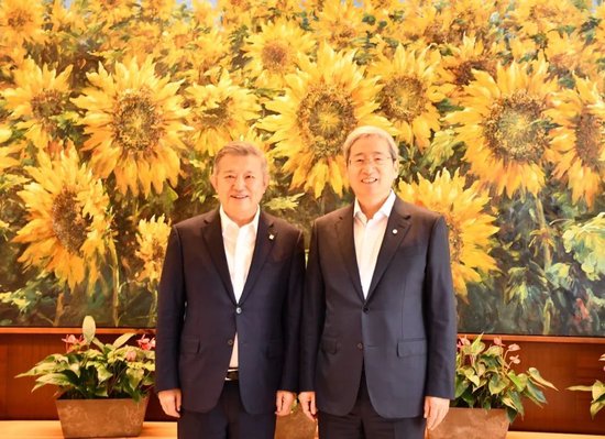 陈东升董事长一行拜访招商银行党委书记,行长王良