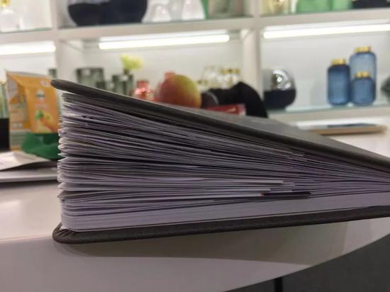 湖南一家给宜家、星巴克代工瓷器老板：给我两