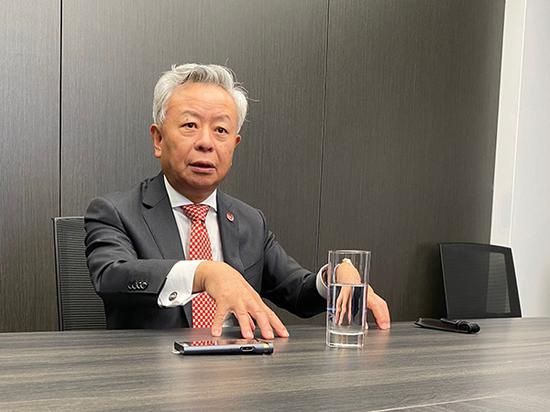 对话亚投行行长金立群：如何在大风大浪中保持正确方向？