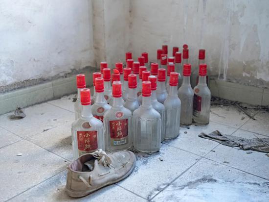 住户,澳洲,山庄,大盘,业主 . 个人怎么去配资简介广州市黄埔区澳洲山庄与烂尾楼一同老去的下半生