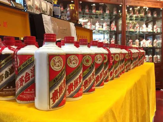 贵州茅台三季报“不及预期”？股价跌4.22% 券商继续看好