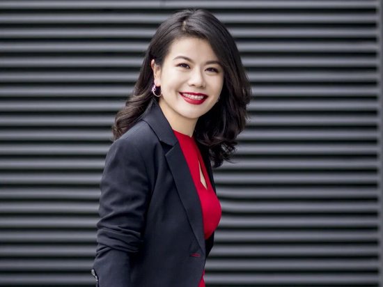 图片起首：中企图库