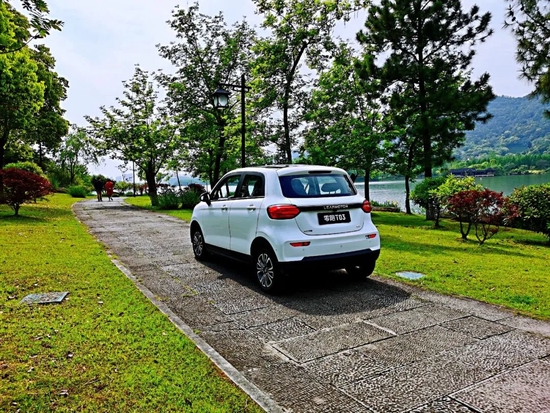 4万辆微车难撑零跑汽车高端梦持续巨额亏损靠融资来补 新浪财经 新浪网