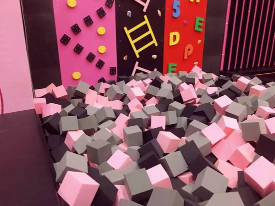 层出不穷的解压馆,真的能减少压力吗?_新浪财经_新浪网