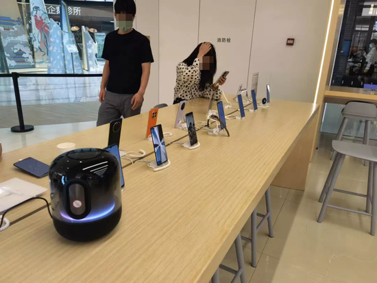 图注:华为经销店,Tech星球摄影。