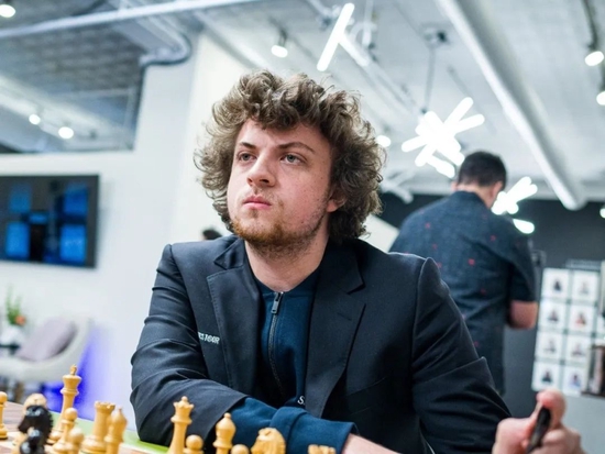 19-year-old American chess player Neiman becomes the focus of cheating in chess