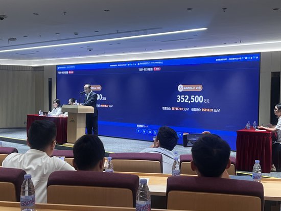 24小时自动发卡平台，如何轻松实现高效办卡？