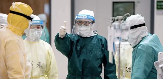 《中国医生》剧照