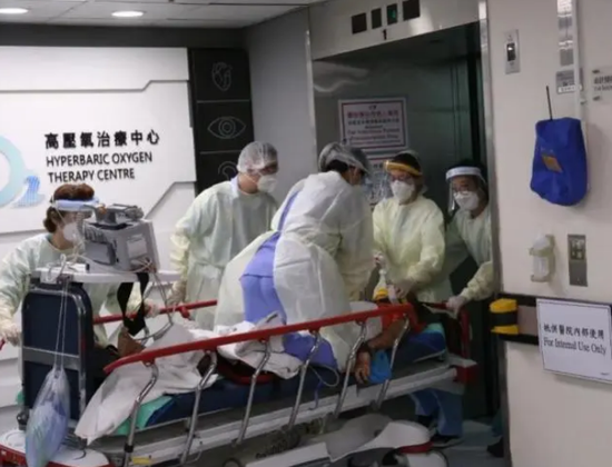 卢仲辉被送医后抢救。