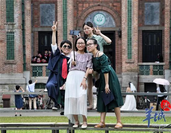 广州人才入户再放宽 “双一流”本科学历缴1个月社保即可