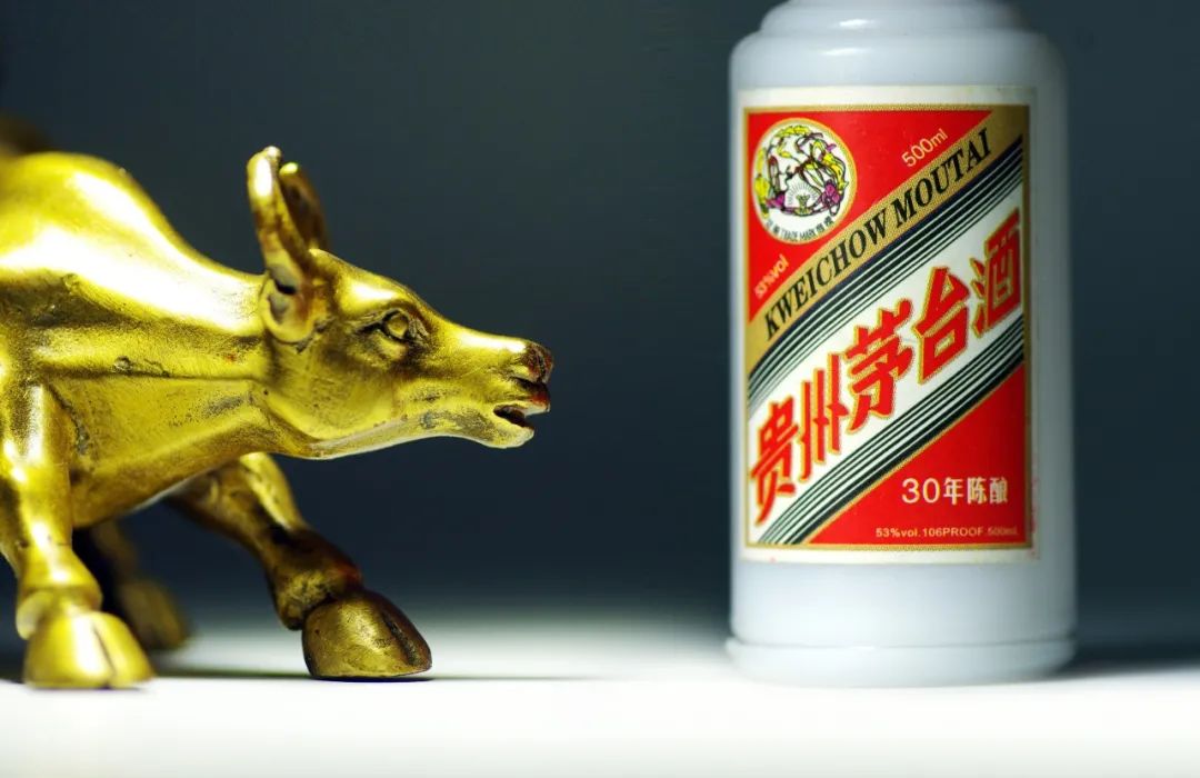 贵州茅台再“飞天”：券商目标价还没跟上 股价又创新高