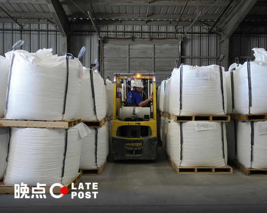 夹缝中的独苗:特斯拉与宁德时代的 “美国工厂”
