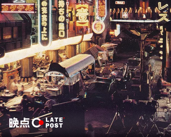 隐形的便利店,美团淘宝的即时零售暗战