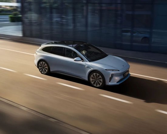 蔚来es8_蔚来汽车二季度亏损41亿_蔚来汽车累计亏损超千亿