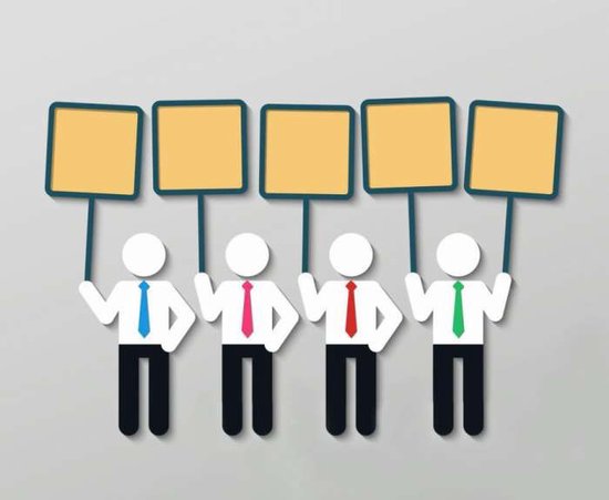 险资举牌创10年新高 “举牌旗手”因违规吃“黄牌”