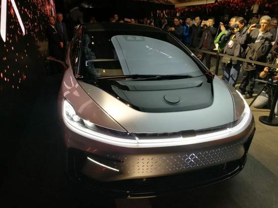 乐视ces发布会疑似当场出故障法乐第首款电动车亮相