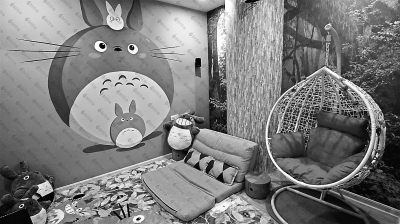 私人影院特设的个性化包间环境，是吸引消费者的一大特色。 供图/青柠影咖