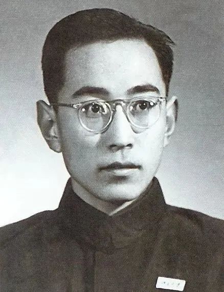 厉以宁:“依然一介布衣”_新浪财经_新浪网