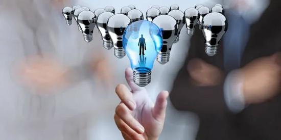 超半数上市公司总经理为研究生学历 平均年薪超百万